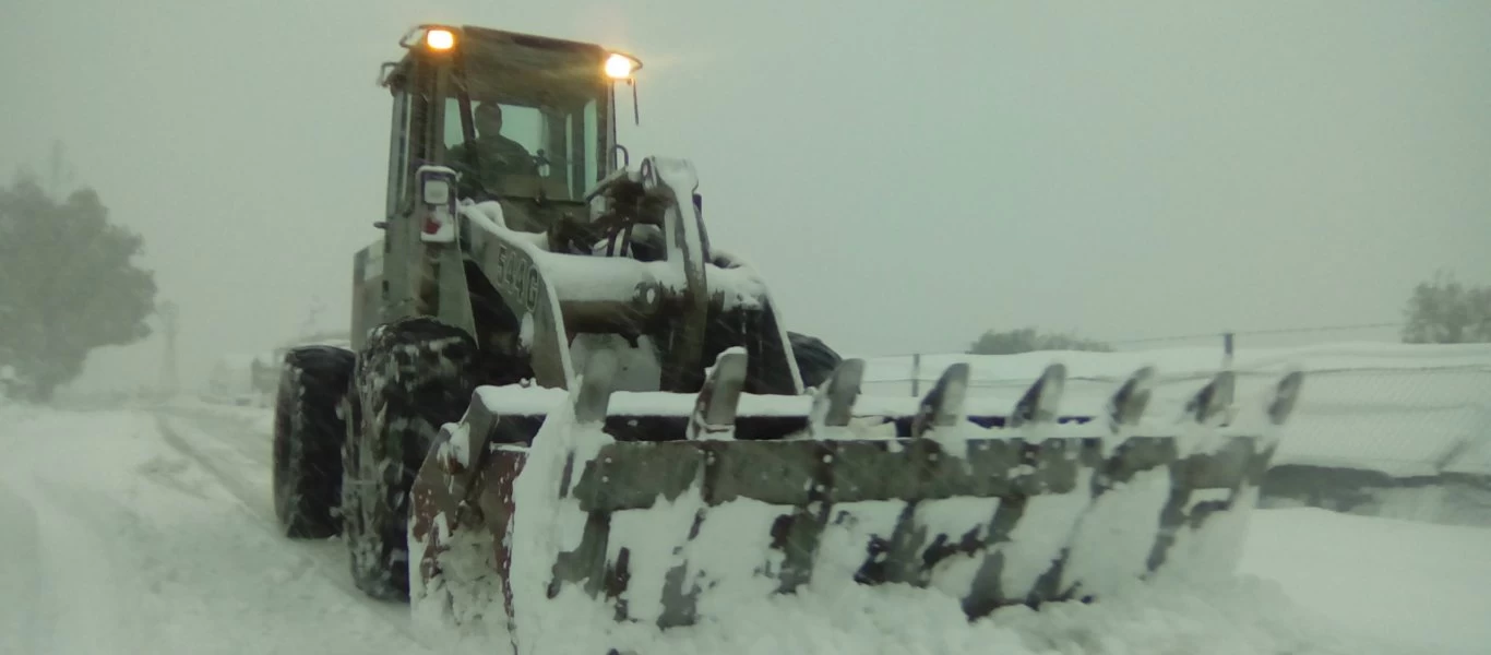 Χιονοπτώσεις: Ζητήθηκε η συνδρομή του Στρατού για την αντιμετώπιση των προβλημάτων ηλεκτροδότησης